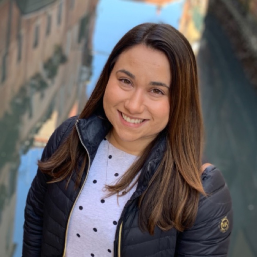 Meet your Posher, Stephanie